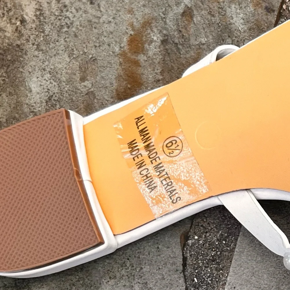 Lulus Saysa White Pearl Thong Sandals - Picture 4 of 4